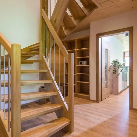 Johanna Apartment *